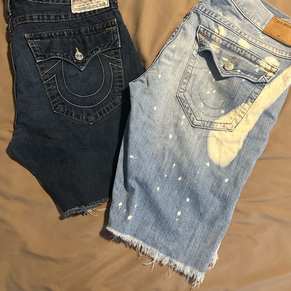 True Religion Men Blue Jeans shorts……